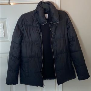 All black puffer coat